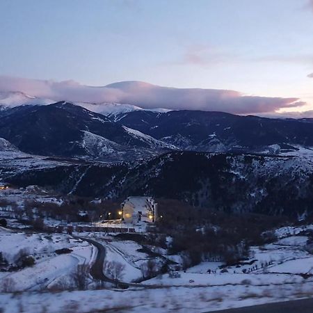 Apt Cosy, 4 Pers, Plein Centre Ville, Parking Offert Font-Romeu-Odeillo-Via Zewnętrze zdjęcie